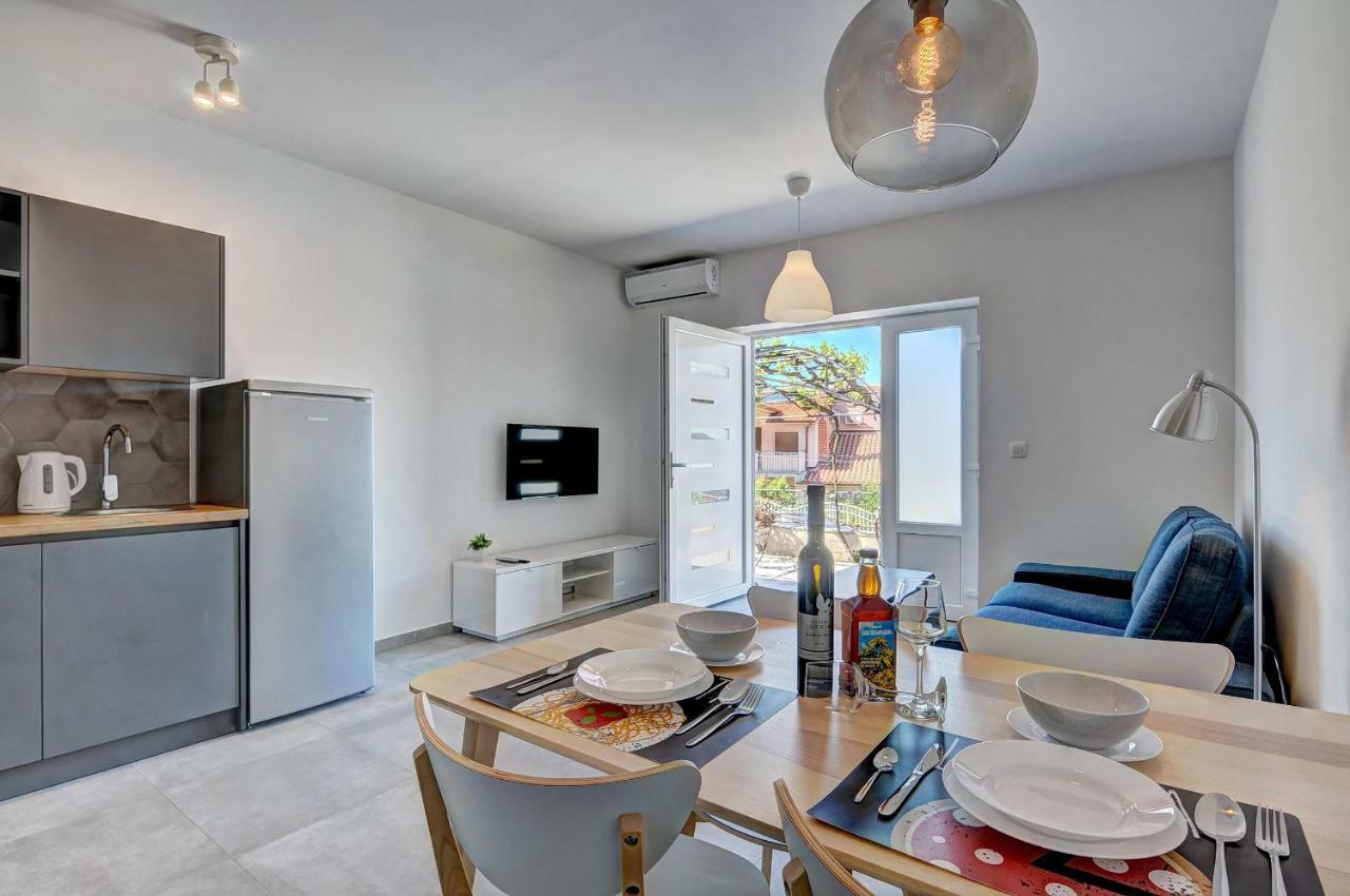 Apartman D Pula Extérieur photo