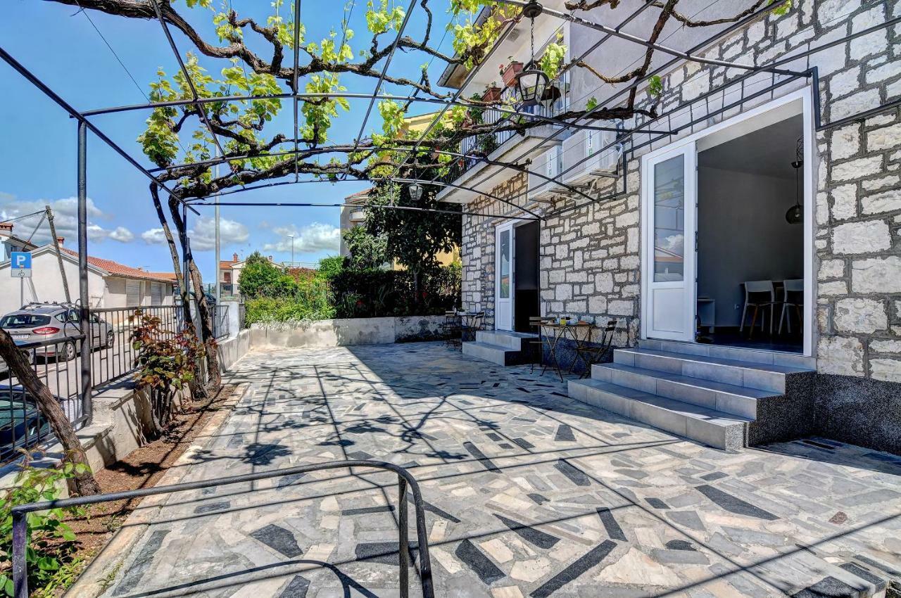 Apartman D Pula Extérieur photo